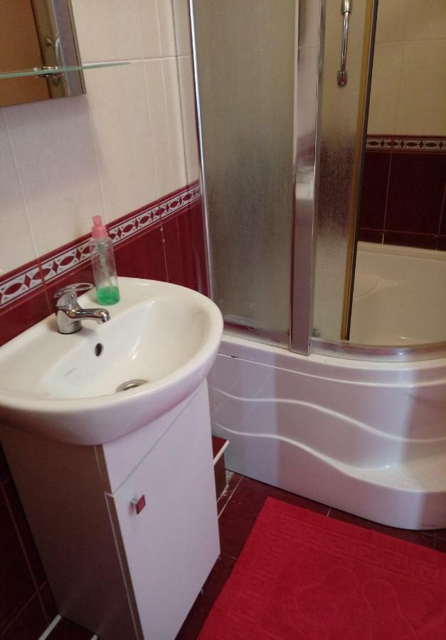 Premium Hotel 伊斯梅尔 外观 照片